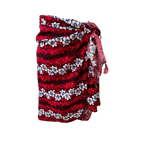 Tropical red and blue hibiscus print Sarong cover up - Picture 2 of 4